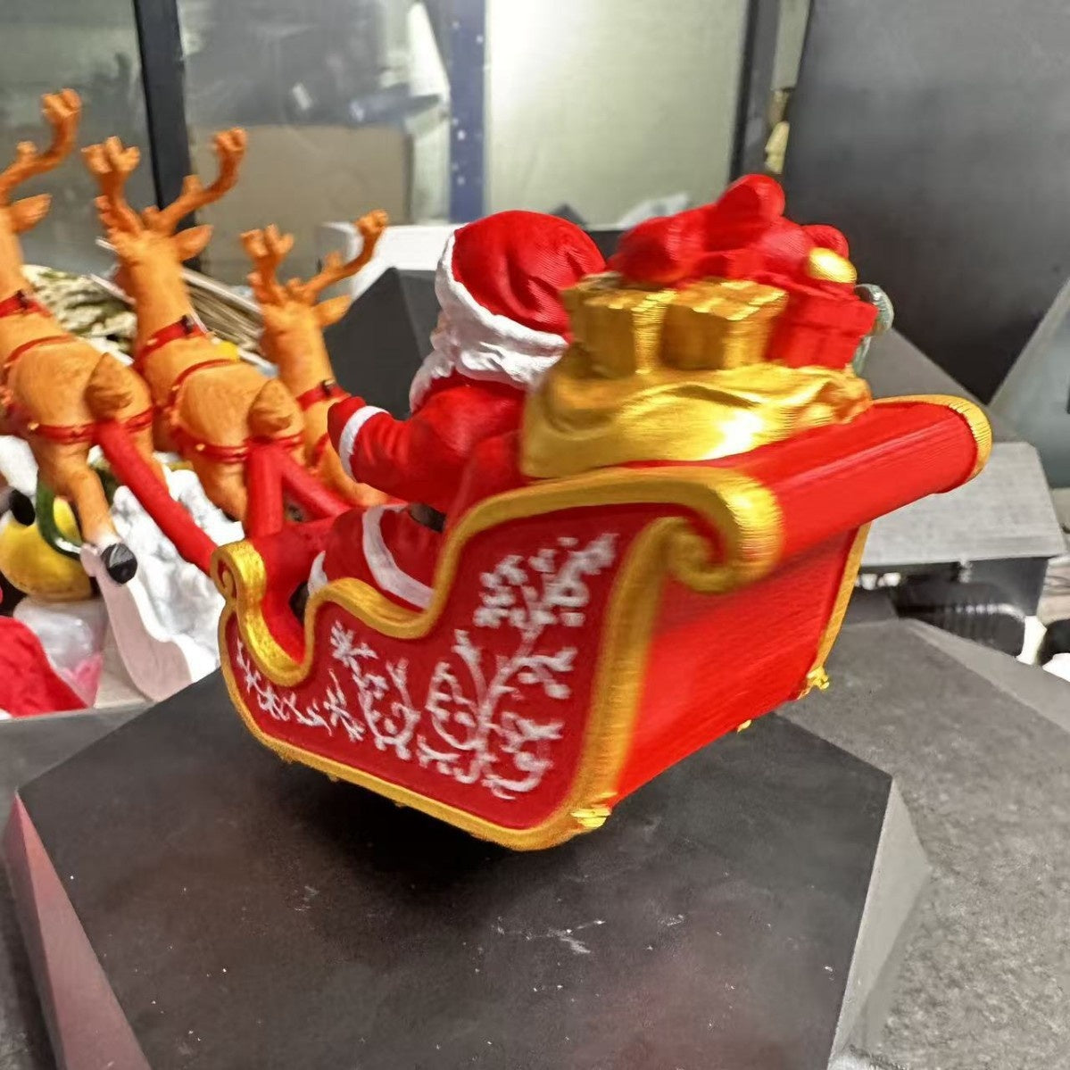 Christmas Santa Electromagnetic Flying Sleigh Festive Decoration
