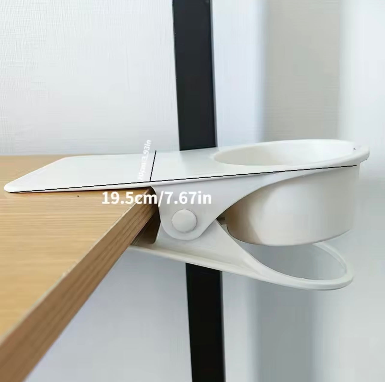 Multi-Purpose Clip-On Cup Holder – Space-Saving Desk, Beach Chair & Table Drink Organizer