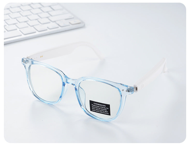 Smart Bluetooth Glasses with Color-Changing Lenses and Wireless Headphones