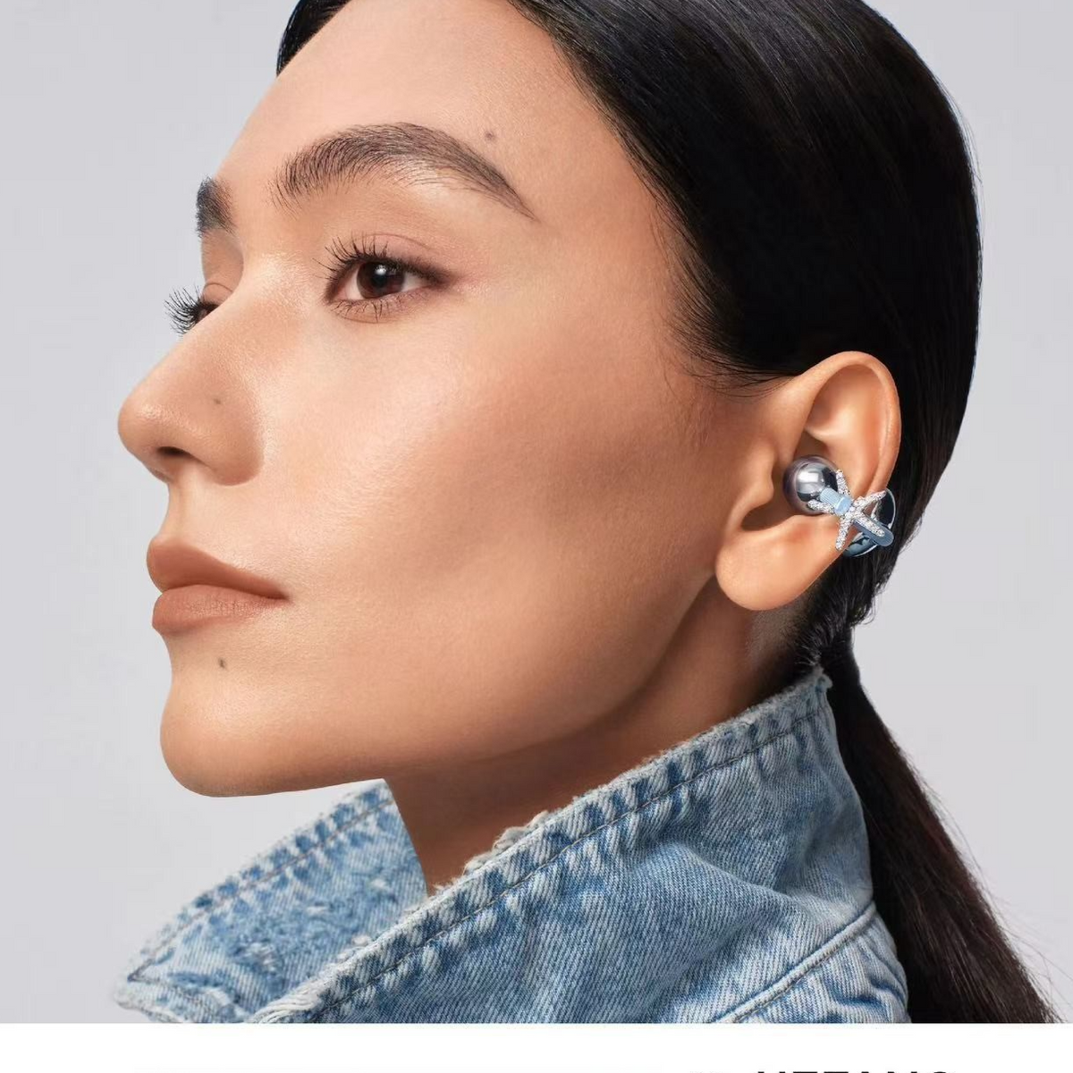 Fashion Diamond Earphone Clip Accessories - ZeeTec Store