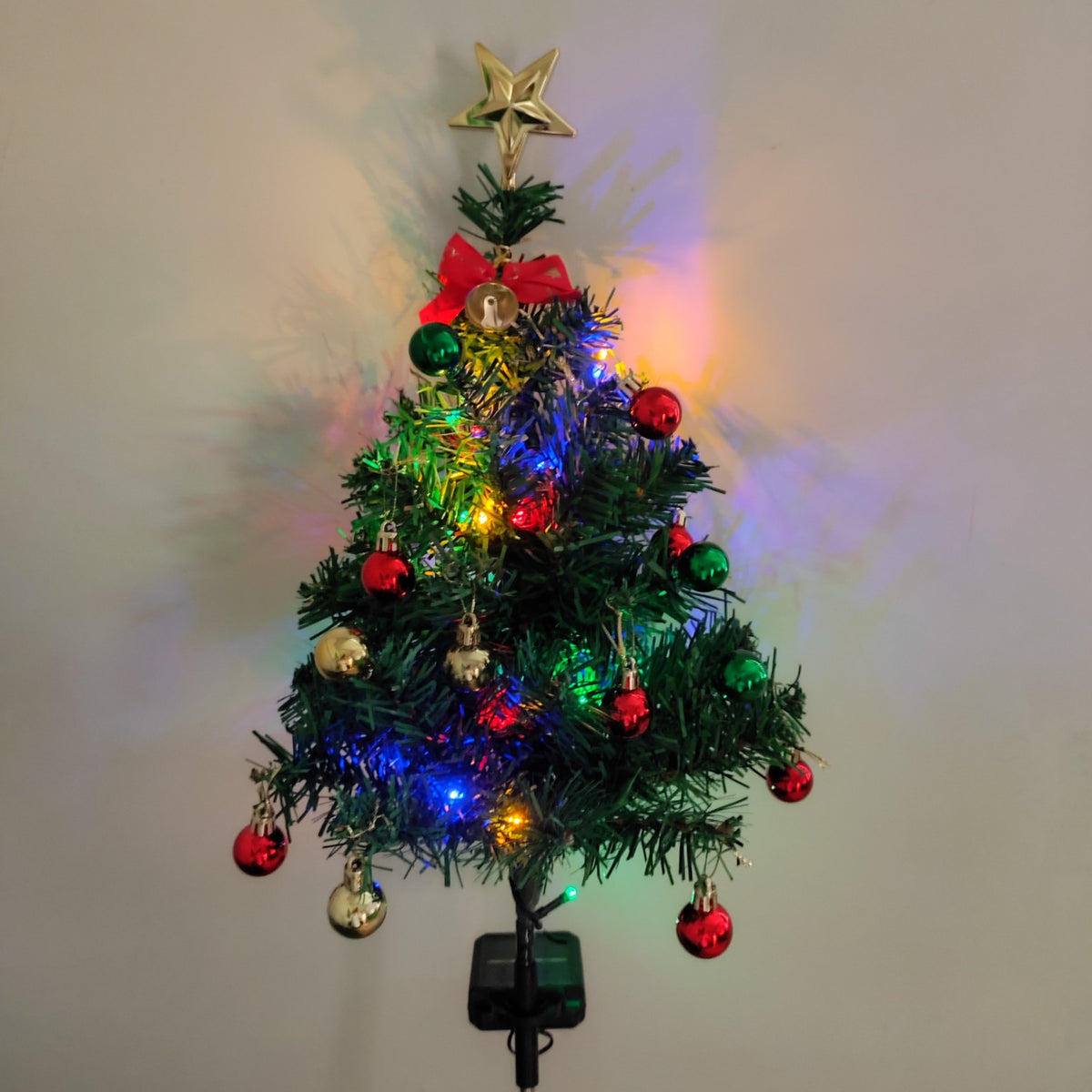 Solar Christmas Tree Landscape Light