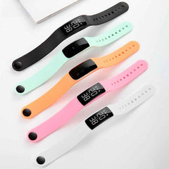 Digital Smart Health Bracelet with Pedometer