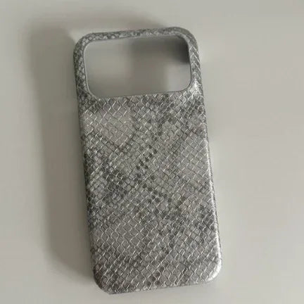 Niche-textured leather semi-rigid case - ZeeTec Store