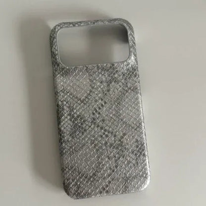 Niche-textured leather semi-rigid case - ZeeTec Store