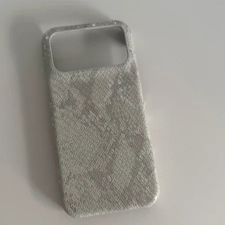 Niche-textured leather semi-rigid case - ZeeTec Store