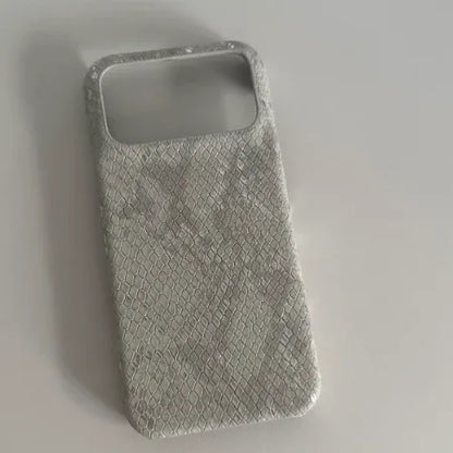 Niche-textured leather semi-rigid case - ZeeTec Store