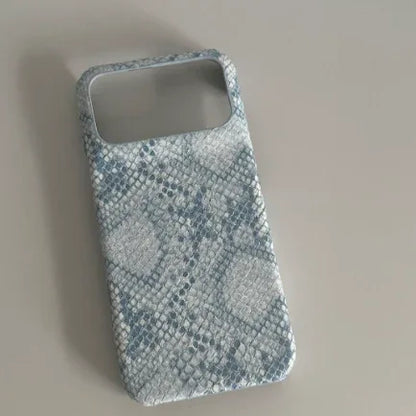 Niche-textured leather semi-rigid case - ZeeTec Store