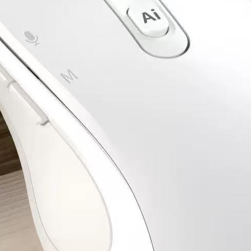 Wireless Ai voice mouse, rechargeable. Enables typing, writing, and translation through intelligent voice recognition, boosting productivity.
