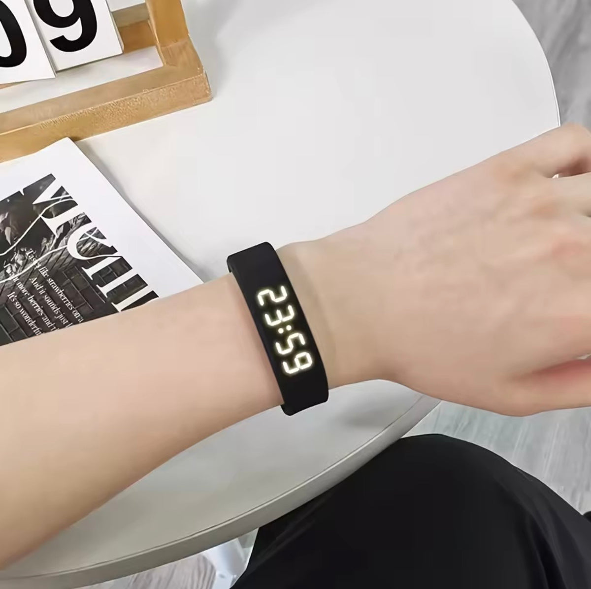 Smart Bracelet Sleep Vibration Steps Track Pedometer - ZeeTec Store