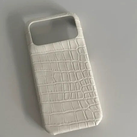 Niche-textured leather semi-rigid case - ZeeTec Store