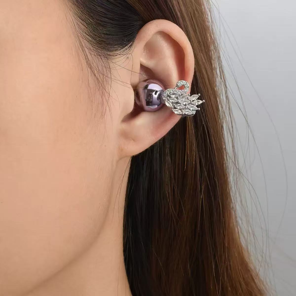 Fashion Diamond Earphone Clip Accessories