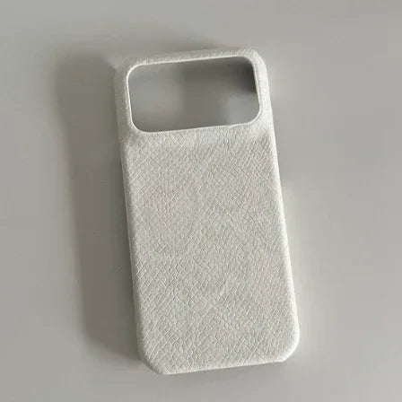 Niche-textured leather semi-rigid case - ZeeTec Store